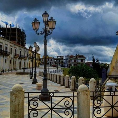 La Casa Di Enza Apartment Santa Margherita di Belice Bagian luar foto
